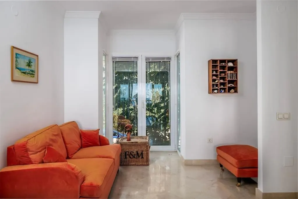 Spacious Seaside Retreat - La Perla Del Mar Bahia de Casares